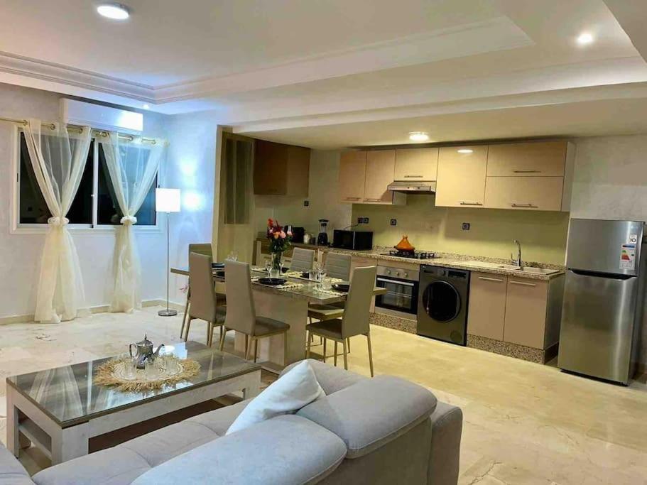 Appartement Haut Standing 3 Chambres Avec Terasse Quartier Gueliz Hivernage A Marrakech I19 Marrakesh Exterior foto